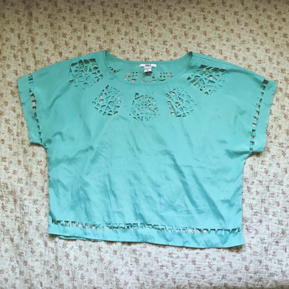 Bar III Cutout Top ASO Lydia Martin